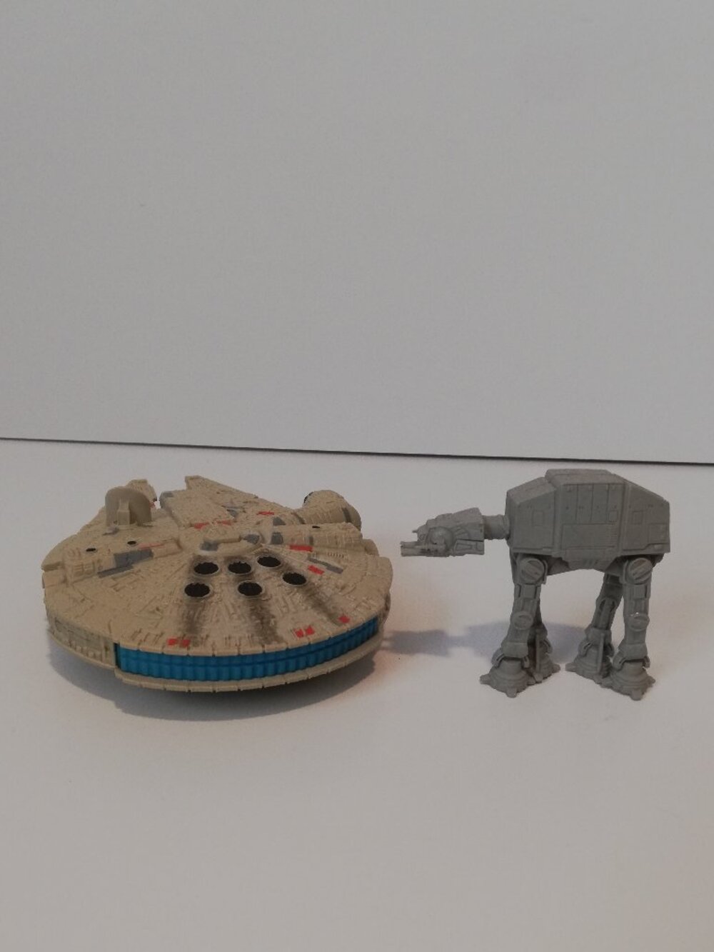 Vintage Star Wars Millennium 6" Falcon w/ Wheels +  2.5" AT-AT Walkers Bundle